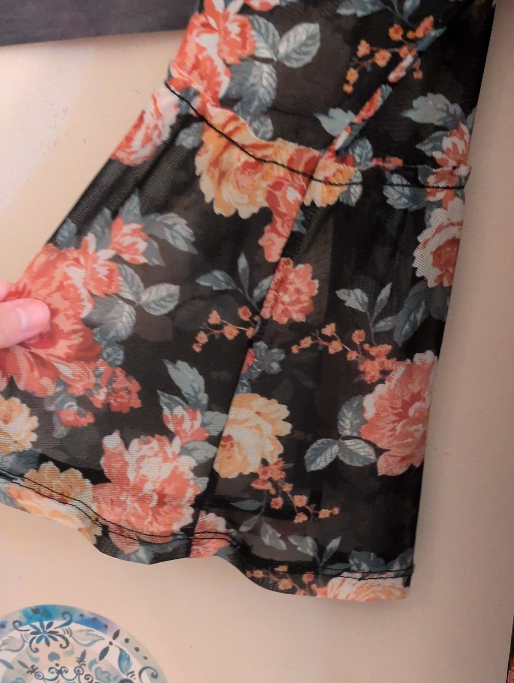Bobbie Brooks Multicolor Floral Boho Blouse Size L - Picture 4 of 5